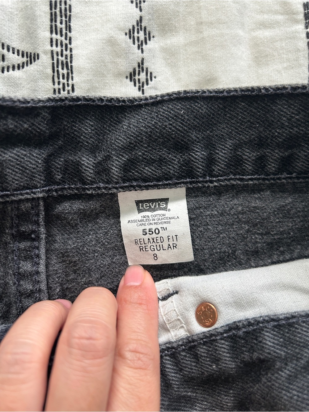 Levi’s relaxed fit jeans in charcoal black